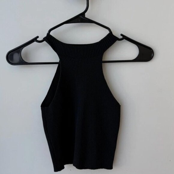 AURA Bundle Set of 5 Cropped Athletic Tank Tops - NWOT XS/S - Picture 4 of 12